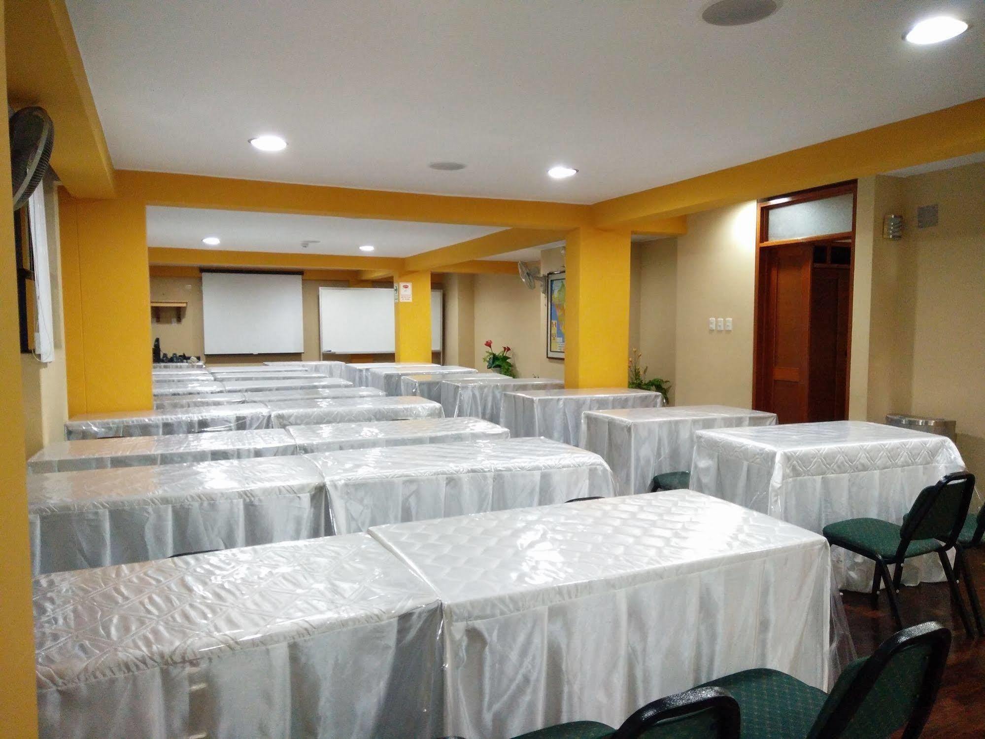 Hotel Panamericano 리마 외부 사진